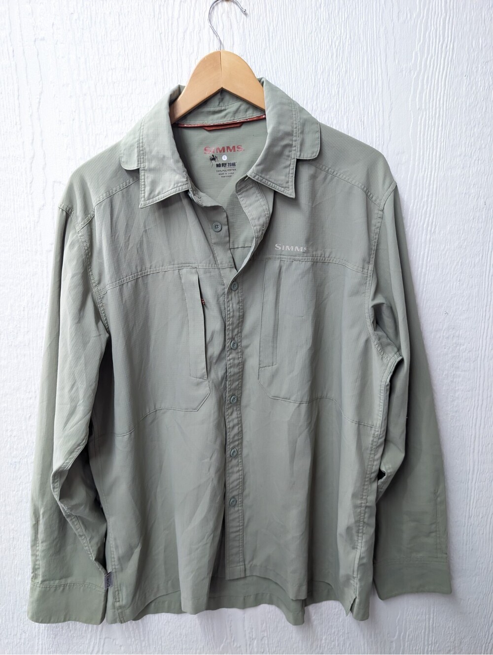 Simms No Fly Zone Green Long Sleeve Button Down Fishing Hiking Men's Large